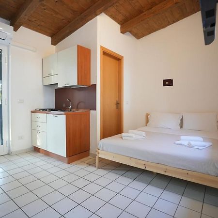 Keys Of Sicily - Bungalows Sul Mare マリーナ・ディ・モーディカ エクステリア 写真