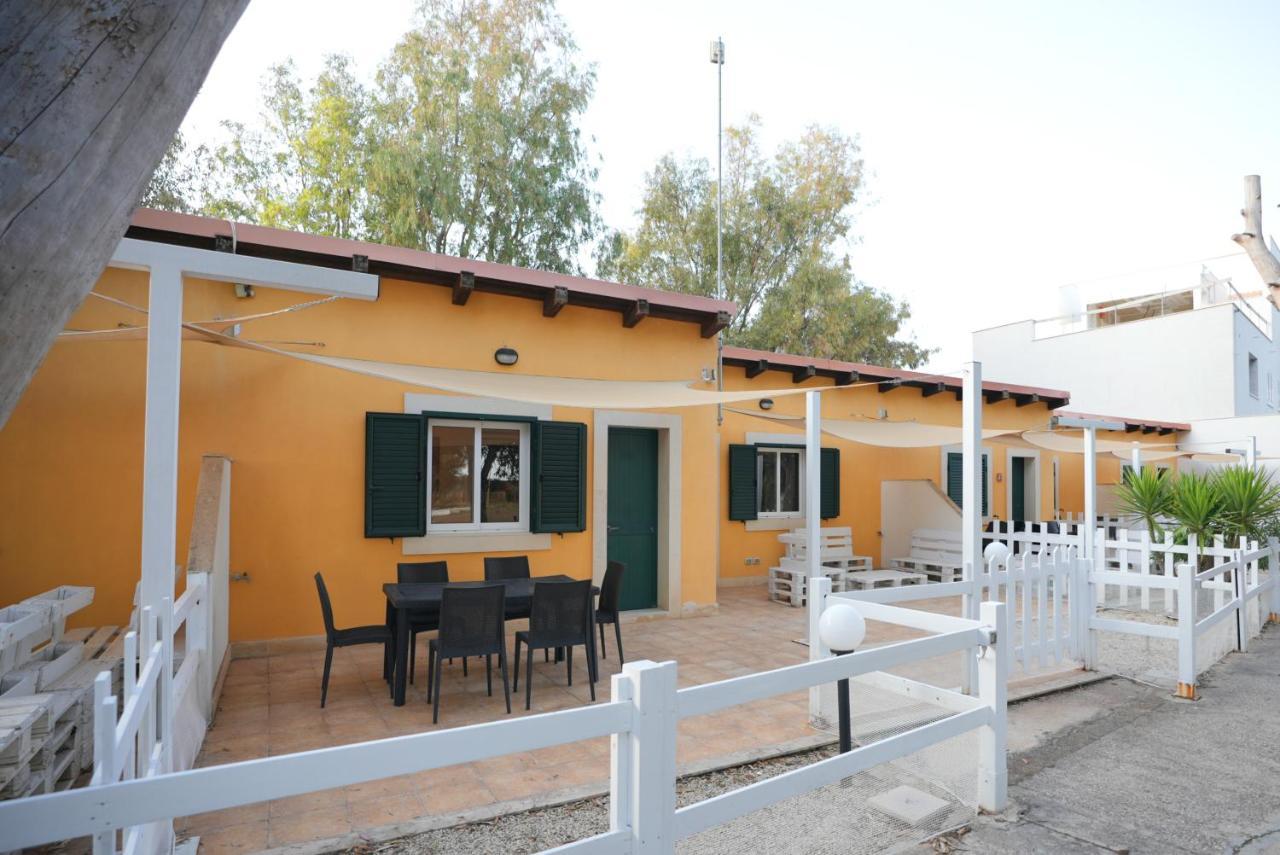 Keys Of Sicily - Bungalows Sul Mare マリーナ・ディ・モーディカ エクステリア 写真